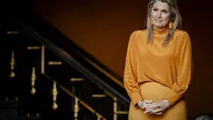 Josine van Modekoningin Máxima over HM's íets te strakke broek