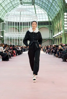 Paris Fashion Week: Chanel's SS25-show