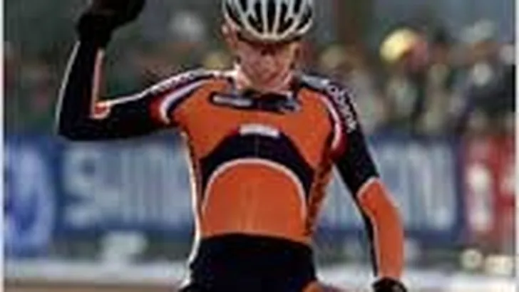 Van der Velde 5 op WK