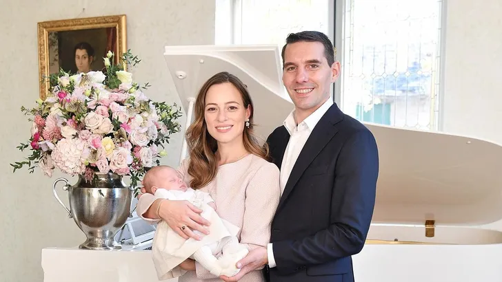 Lief! Eerste kiekjes van Maria-Alexandra van Roemenië