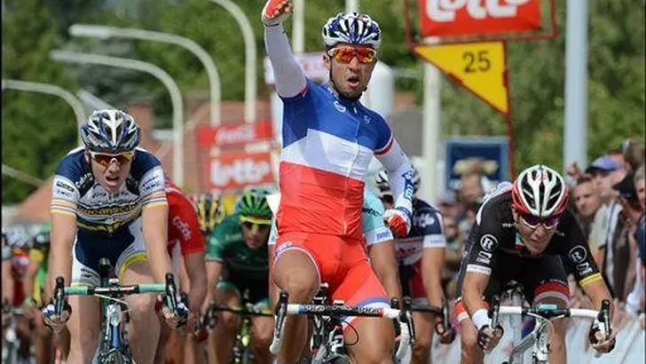 Bouhanni verslaat Ligthart in Wallonië