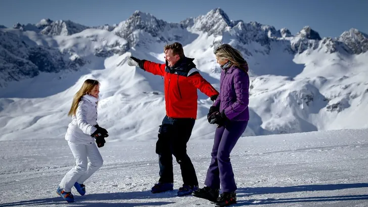 Oranjes poseren met -21°C in Lech
