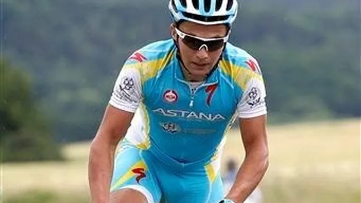 Lutsenko wint ingekorte bergrit Tour de l'Avenir