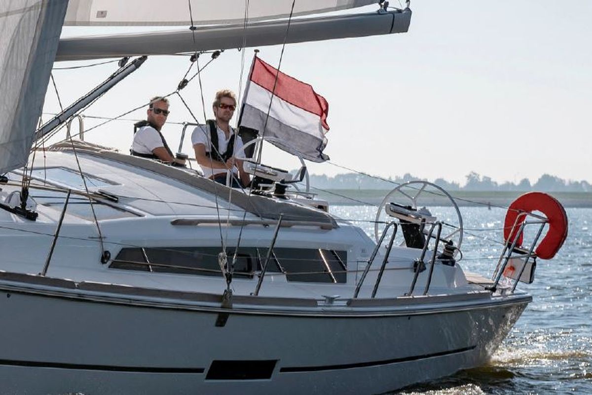 Dufour 360 GrandLarge: Rasechte toerboot - Zeilen | Zeilen