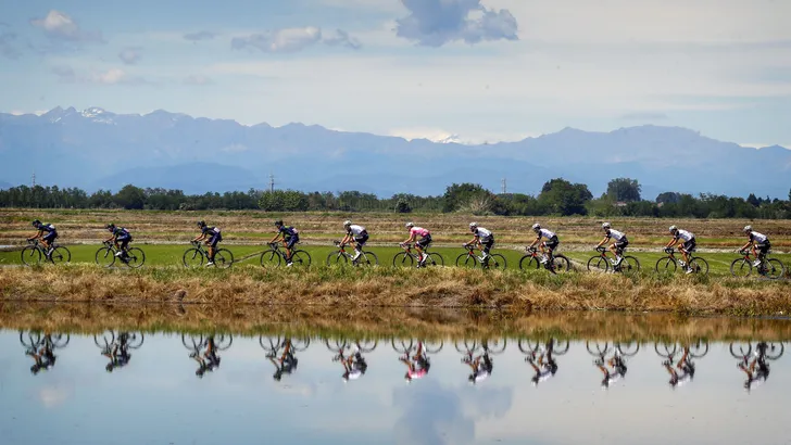 Giro d'Italia vandaag: 15 | Valdengo - Bergamo | 199 kilometer