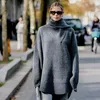 7x de leukste sweater dress outfits voor een cozy look | Nouveau