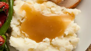 Aardappelpuree uit een pakje: handig of een zakje E-nummers?