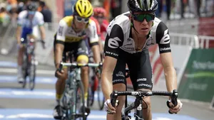 Meyer verscheurt contract met Dimension Data