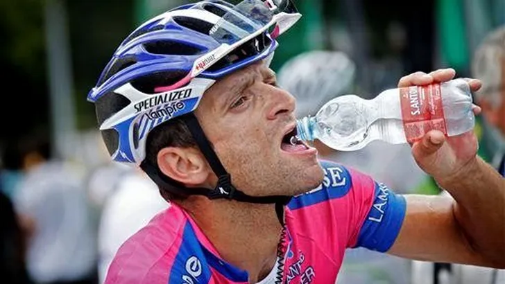 CONI: Scarponi en Visconti drie maanden schorsen