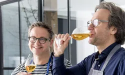 Guus Meeuwis en Dick Middelweerd
