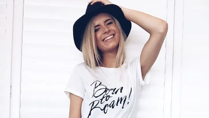 Fitness-blogger haalt make-up eraf en heeft een belangrijke boodschap