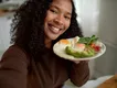 Gezond eten zónder dat je hele salaris eraan gaat: 4 'gewone' producten die duur spul verslaan