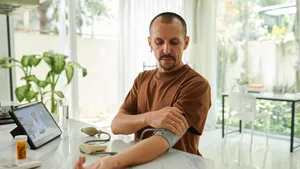 Pas op in het vitaminekastje: deze 5 supplementen zijn een risico bij hoge bloeddruk