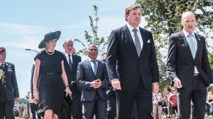 Zien: onthulling monument MH17