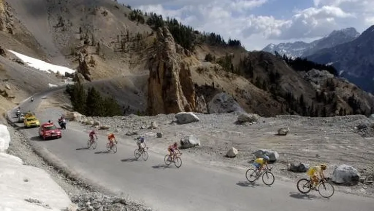 Grote Tour-cols in schema van jubilerende Giro