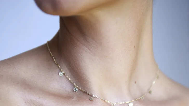 12x Marie Claire + Gouden Ana Dyla ketting t.w.v. €59