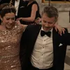 Deense koningin Mary zwiert en zwaait in héél bekende jurk bij tiara-moment | Beau Monde