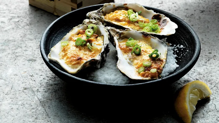 motoyaki gegrilde oesters