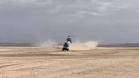 VIDEO: Kamaz Dakar truck kopt helikopter terug