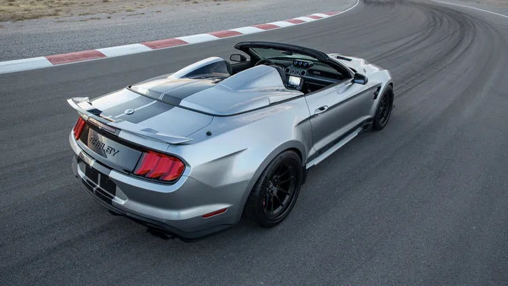 Shelby Mustang Super Snake Speedster Edition is laat verjaardagscadeautje