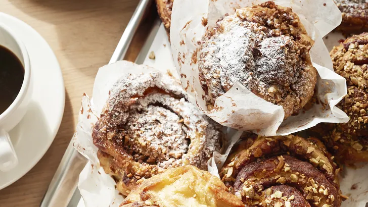 Vegan cinnamon bun