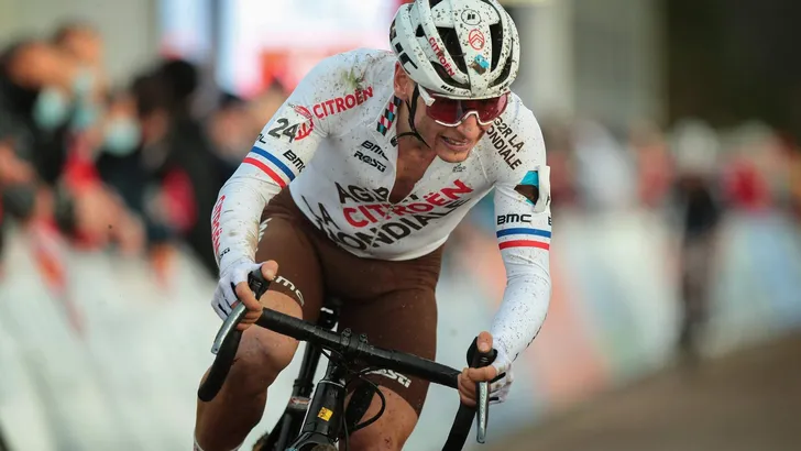 worldcup Cyclocross in Flamanville Elite men