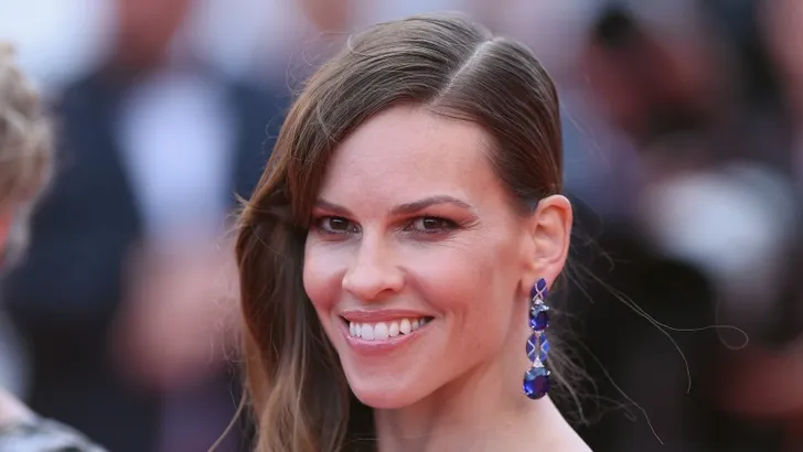 Binnenkijken bij: de riante villa van Hilary Swank