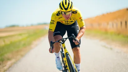 Het zat er al even aan te komen en nu is het wereldkundig gemaakt: Fabio Jakobsen is de aankomende anderhalf jaar wielrenner van Team Visma | Lease a Bike!