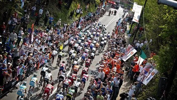 Van Vliet wijzigt finale Amstel Gold Race