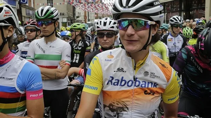 VOS PAKT RITZEGE IN AVIVA WOMENS TOUR