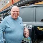 Peter Gillis signeerd zijn boek in Hilversum