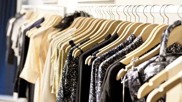 Dankzij deze verrassende trucjes gaan je kleren langer mee