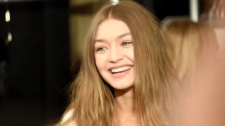 Aan deze work-out heeft Gigi Hadid haar gespierde armen te danken