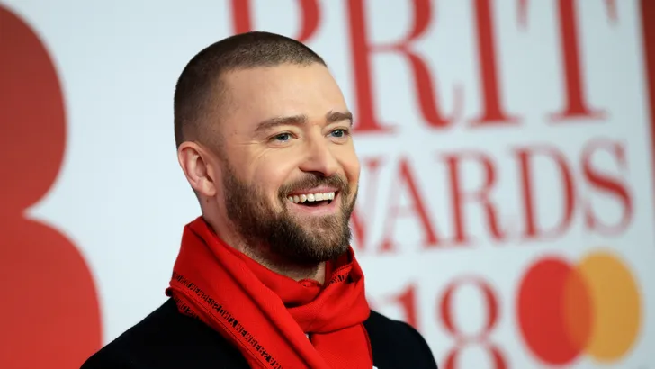 Justin Timberlake onthult juicy verhalen bij Ellen Degeneres