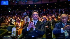 Elon Musk is er zeker van: ‘Over 10 jaar is werken niet meer nodig’