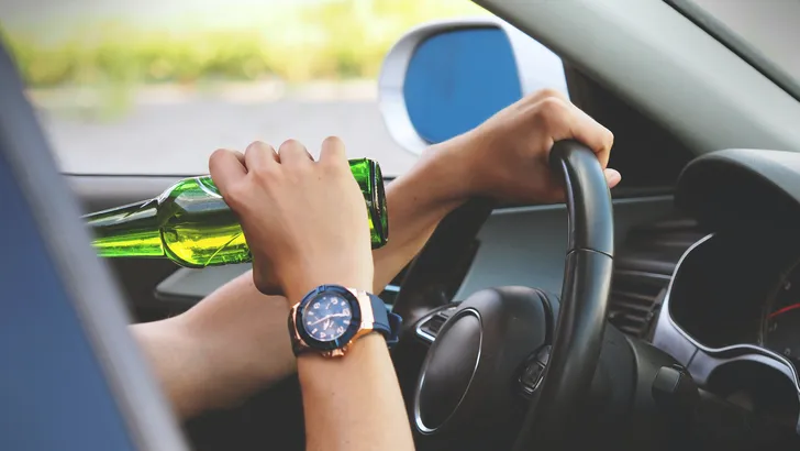 EU overweegt 0.0 alcohol limiet voor bestuurders