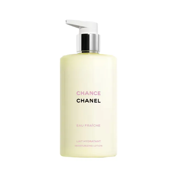 The Moisturizing Lotion Eau Splendide, Eau Fraîche of Eau Tendre, €95 (400 ml) of Eau Tendre, €95 (400 ml) CHANEL