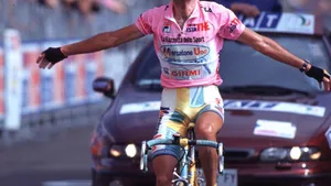 Retro: Pantani's laatste ritzege in de Giro