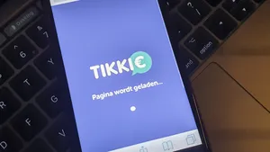 Tikkie breekt alle records in 2025: Nederlanders betaalden elkaar miljarden terug voor 'eten' en 'plasjes'