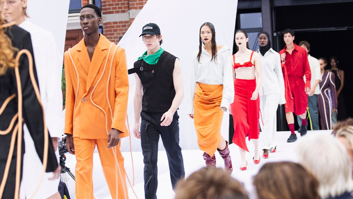 Amsterdam Fashion Week: MARTAN opent indrukwekkend met ‘Tempest Tides’-show | Grazia