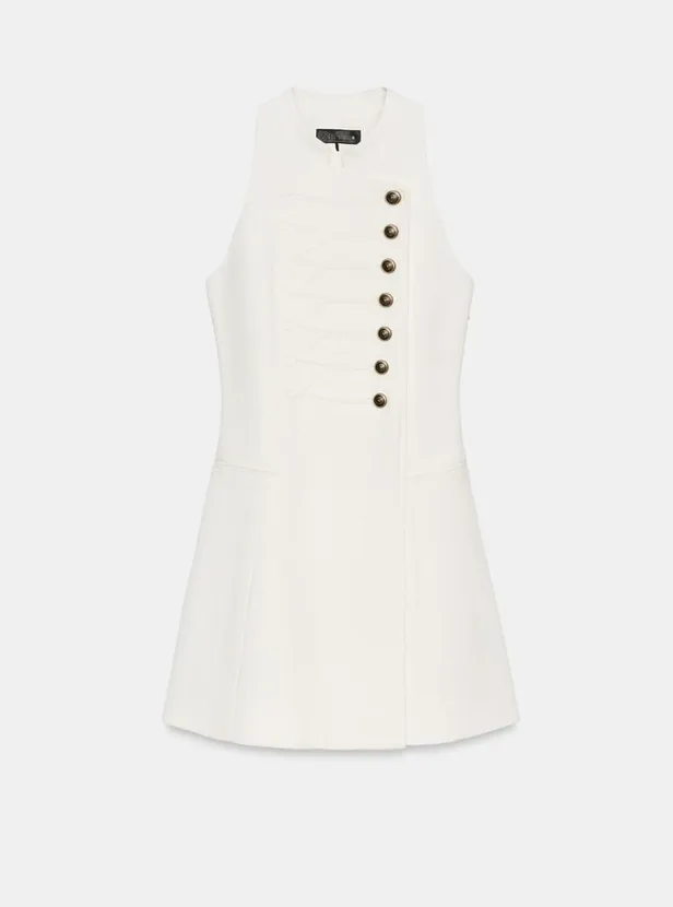 Mini-jurk met houtje-touwtjesluiting - €55,95