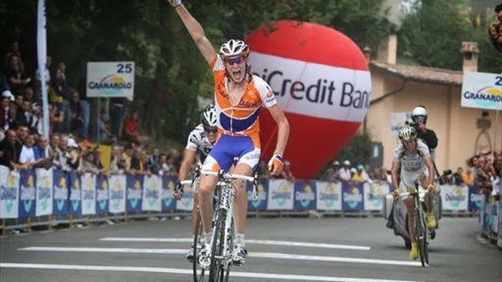 GESINK NA MACHTSGREEP: 'Lombardije doel'