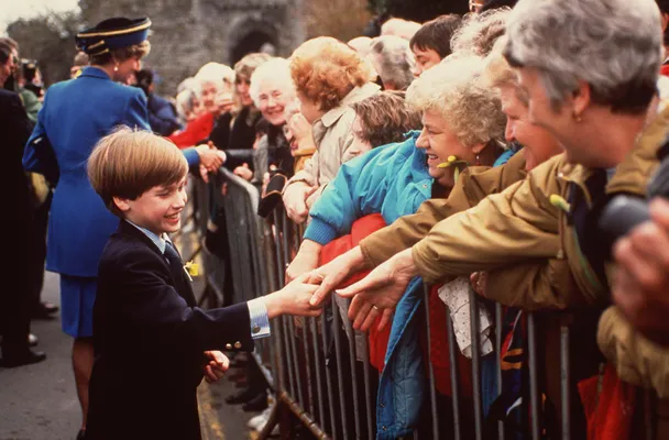 In 1991 begroet Wills als een volleerd royal het publiek tijdens z'n eerste officiële royal engagement.