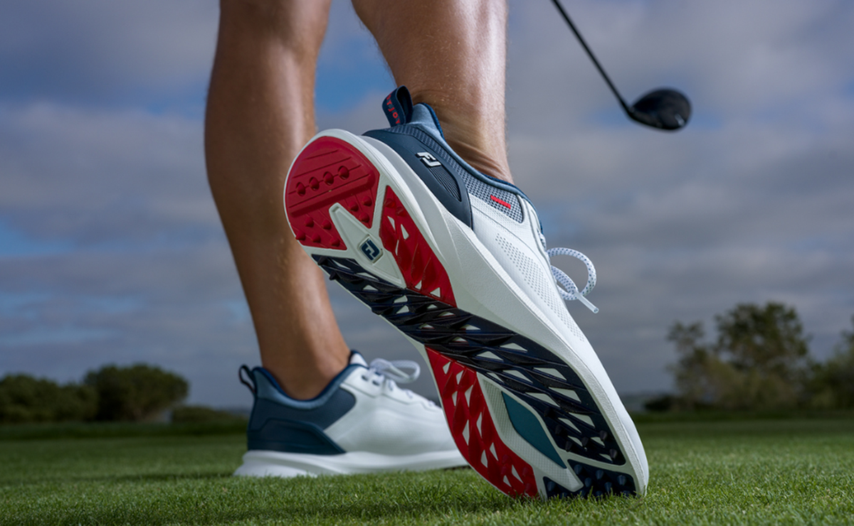 Beste voetje voor: FootJoy Pro/SL versus Ecco Biom C5