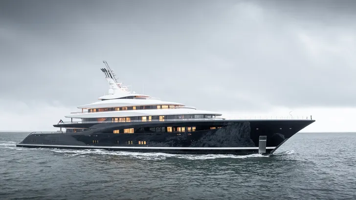 Dit is de huurprijs van het ongebruikte en 'groene' Nederlandse superjacht van Bill Gates