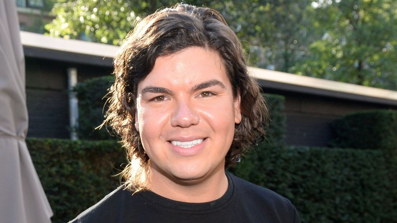 Roy Donders Is Maandenlang Geterroriseerd Beau Monde