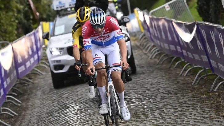 Mathieu van der Poel slaat openingsweekend over: 'Ronde en Roubaix hoofddoelen'