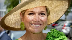 Josine Droogendijk van Modekoningin Máxima over HM's mouwloze looks!