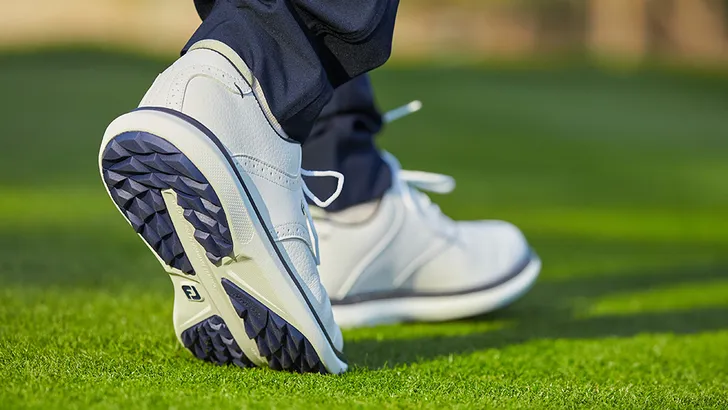 Getest: FootJoy Traditions Spikeless