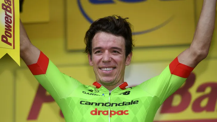 Tour de France: Urán wint knotsgekke koninginnenrit